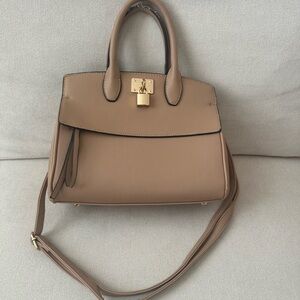 Chic Tan Handbag with Gold Lock